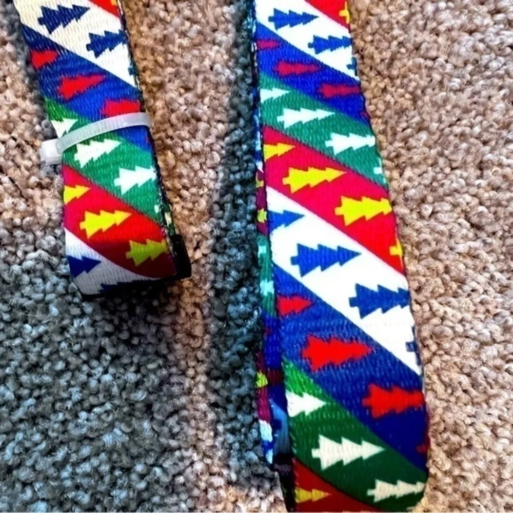NWT! Christmas tree dog collar and matching leash